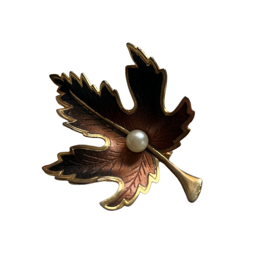 Vintage Gold Tone Maple Leaf Pin Brooch Copper Colored Enamel Faux Pearl 2.5"